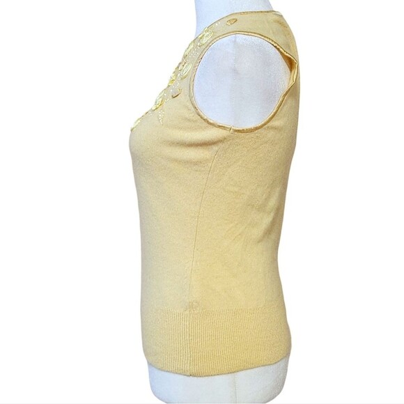 Banana Republic Sleeveless Sweater Yellow Angora Wool Blend Beaded Embroidery XS - Picture 3 of 10